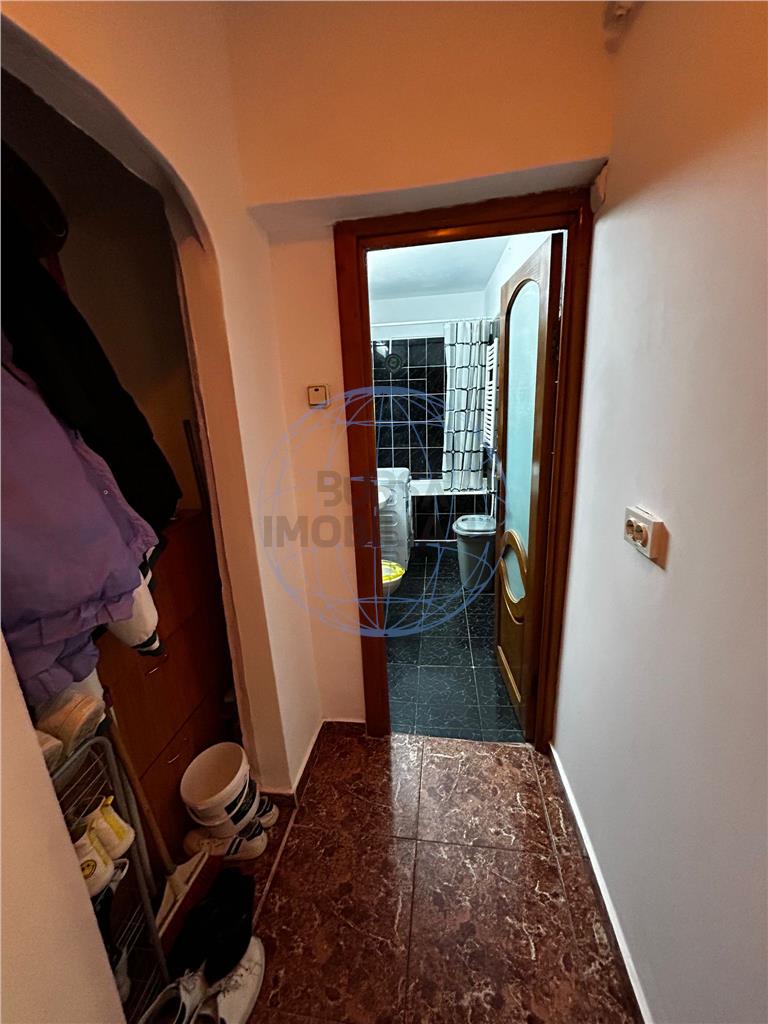 APARTAMENT 2 CAMERE STRADA STEFAN CEL MARE