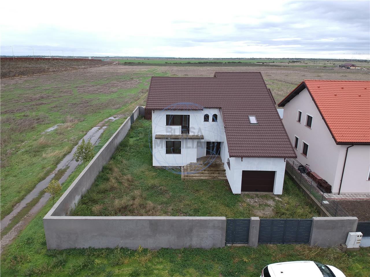 CASA P+E LA STADIU DE FINISAJE,  STR. CUZA VODA,  ZONA PETRESTI