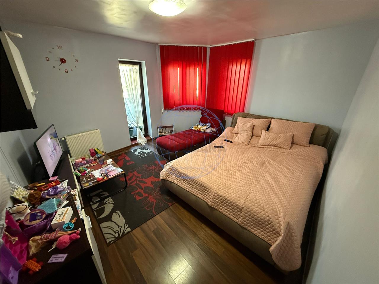 APARTAMENT 4 CAMERE, SCOALA 10