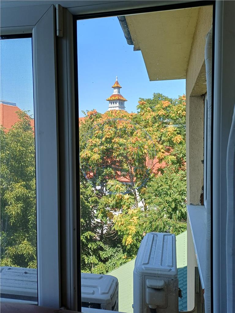 APARTAMENT 4 CAMERE CASA VRANCEANA