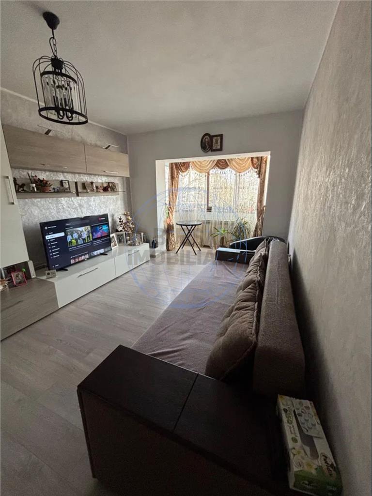 APARTAMENT 2 CAMERE GARA