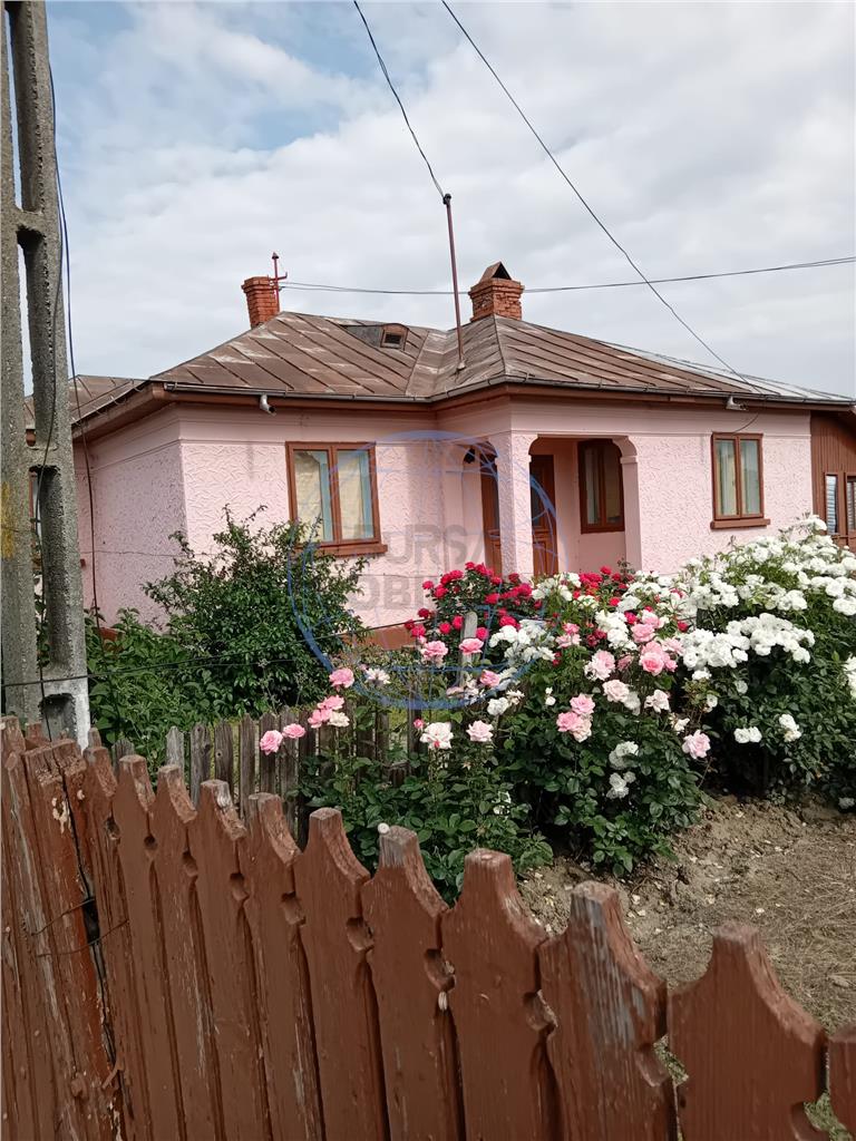 CASA SAT SPATAREASA