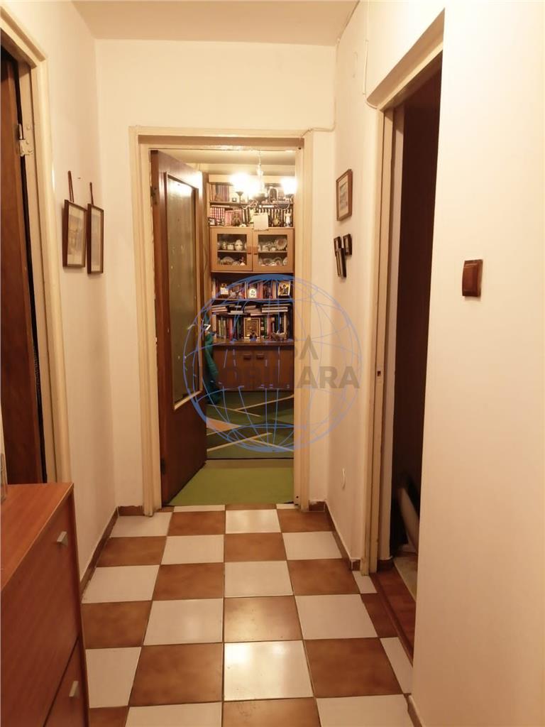 Dristor vanzare apartament 2camere