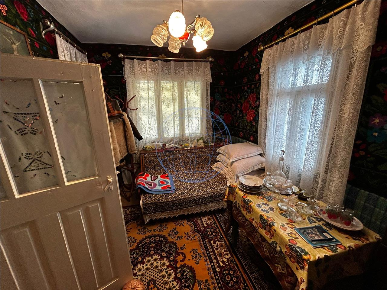 CASA STATIUNEA SOVEJA