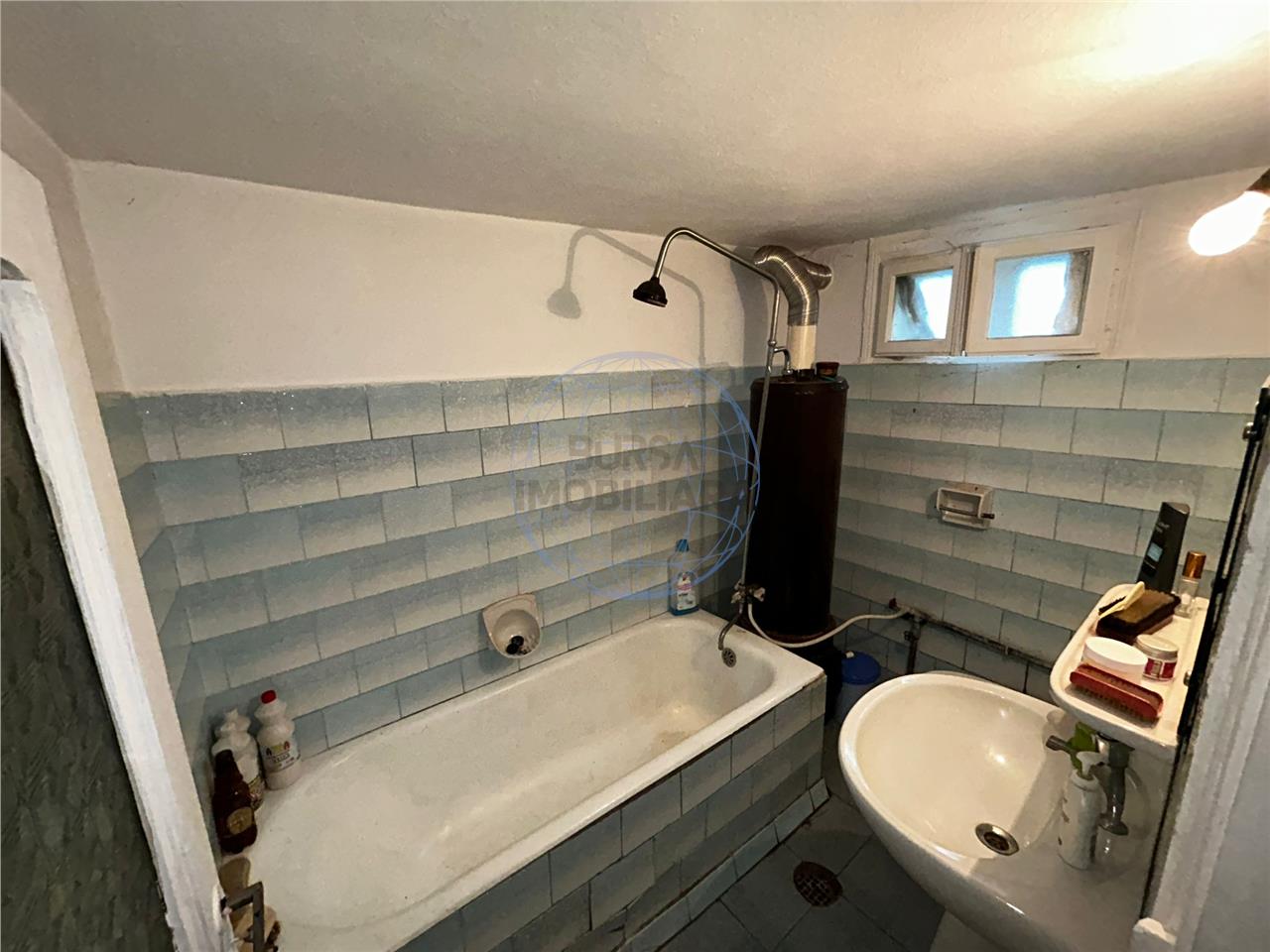 CASA STATIUNEA SOVEJA