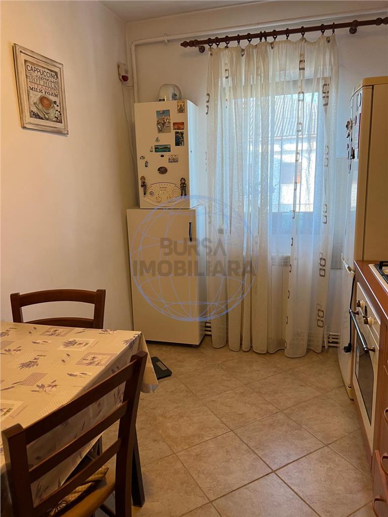 APARTAMENT 3 CAMERE, ZONA GARII