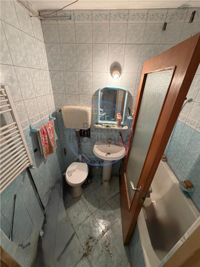 APARTAMENT 2 CAMERE ZONA AUCHAN, TITAN