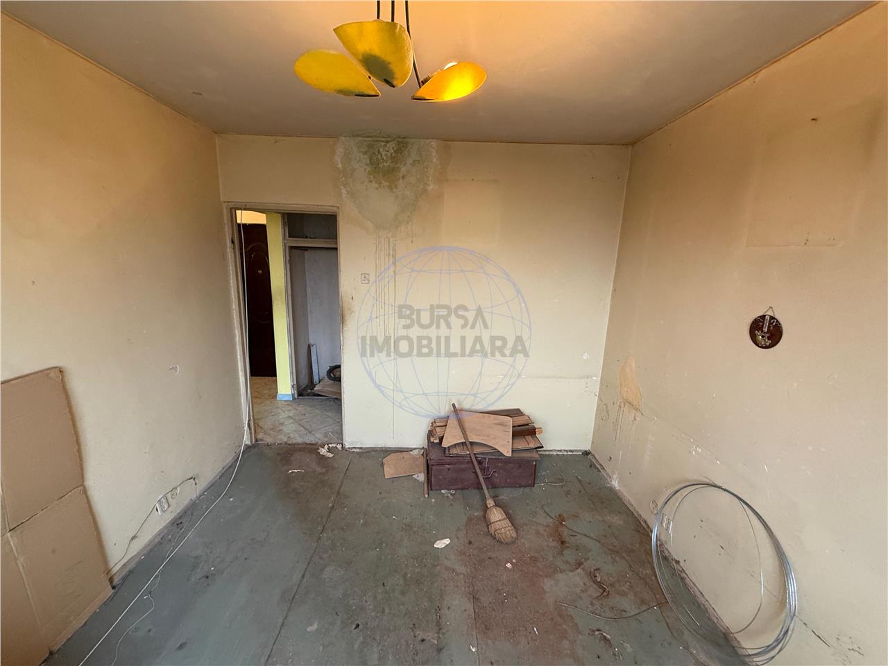 APARTAMENT 2 CAMERE ZONA AUCHAN, TITAN