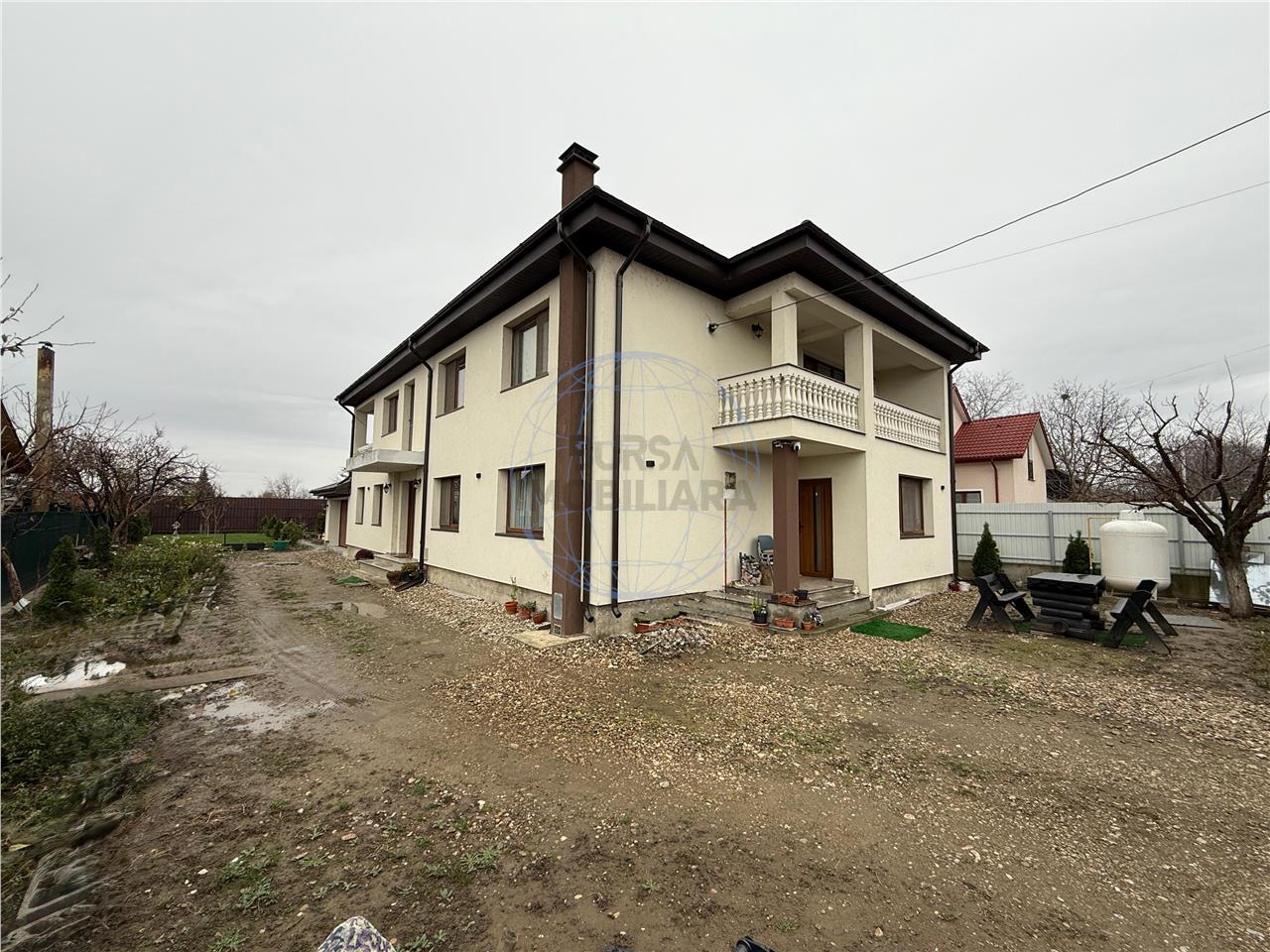 CASA P+1E CAMPINEANCA