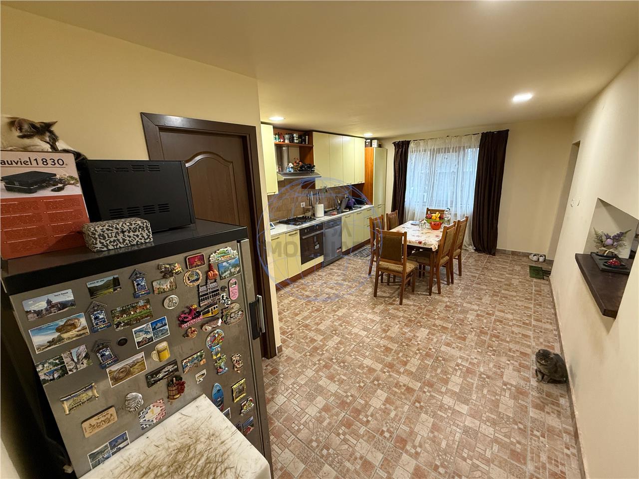 CASA P+1E CAMPINEANCA