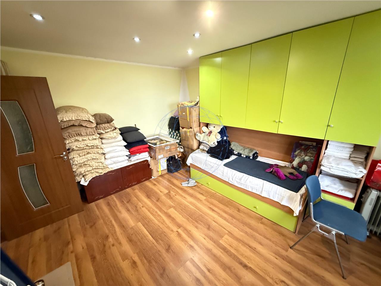 CASA P+1E CAMPINEANCA