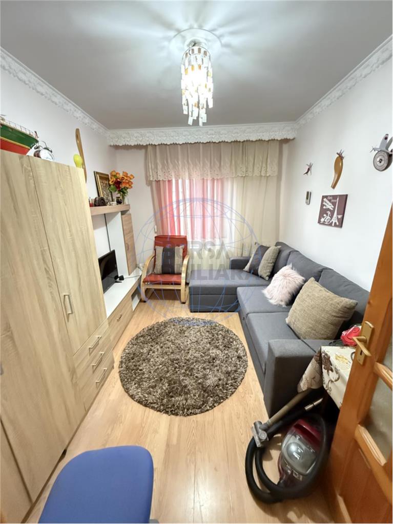 APARTAMENT 3 CAMERE, SUD,  Aleea Echit??ii