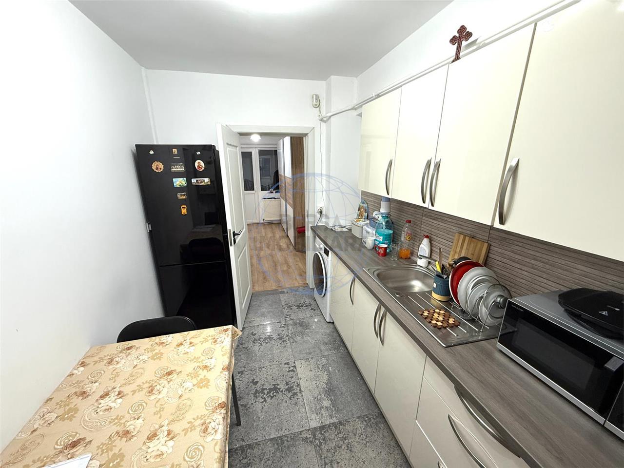 APARTAMENT 3 CAMERE, ETAJ 1, TEATRU