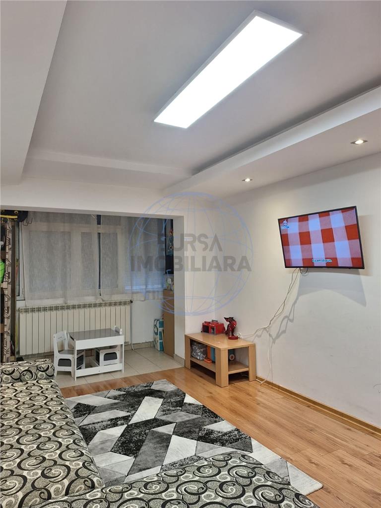 APARTAMENT 3 CAMERE, MEGA IMAGE, SUD