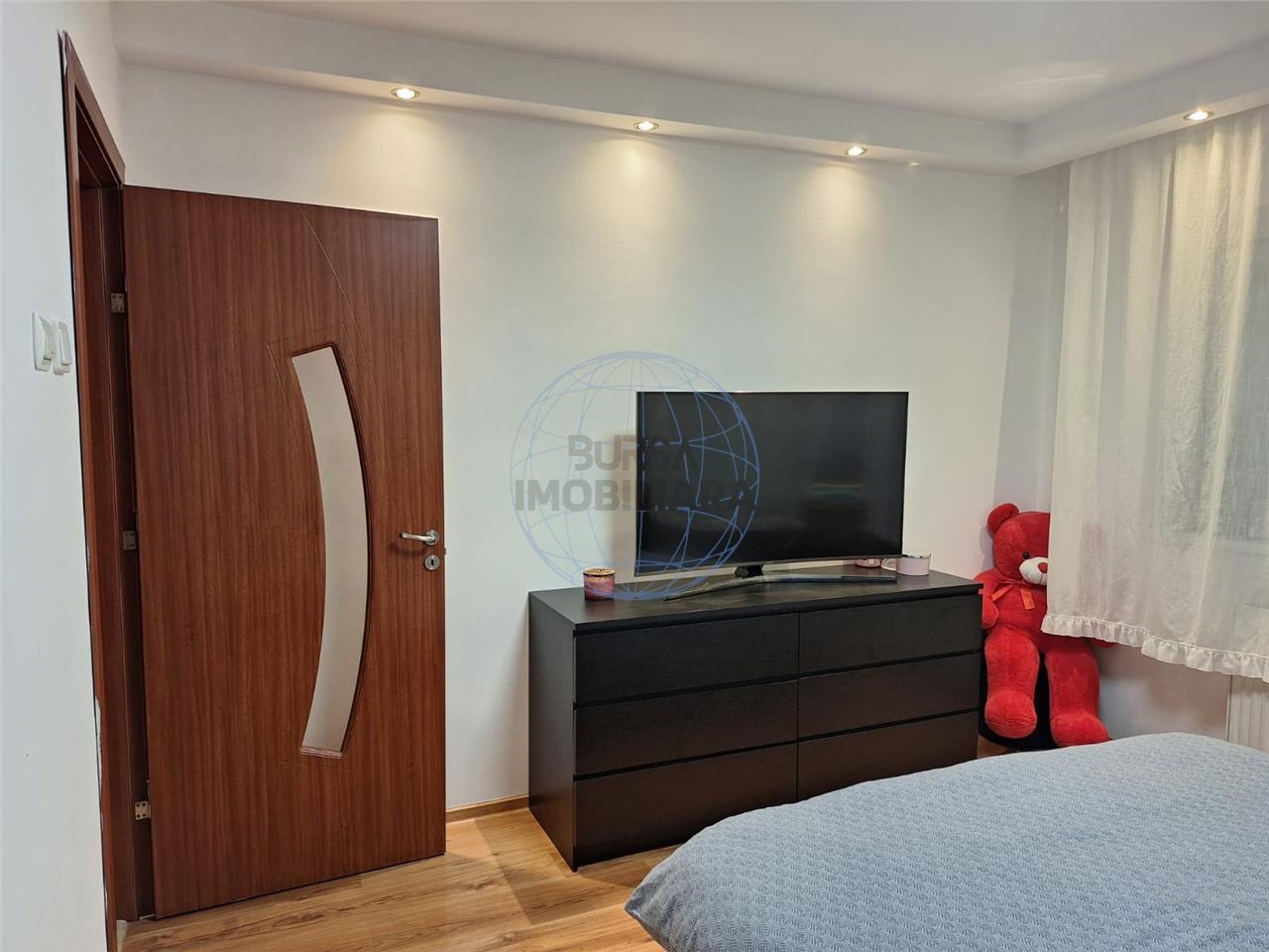 APARTAMENT 3 CAMERE, MEGA IMAGE, SUD