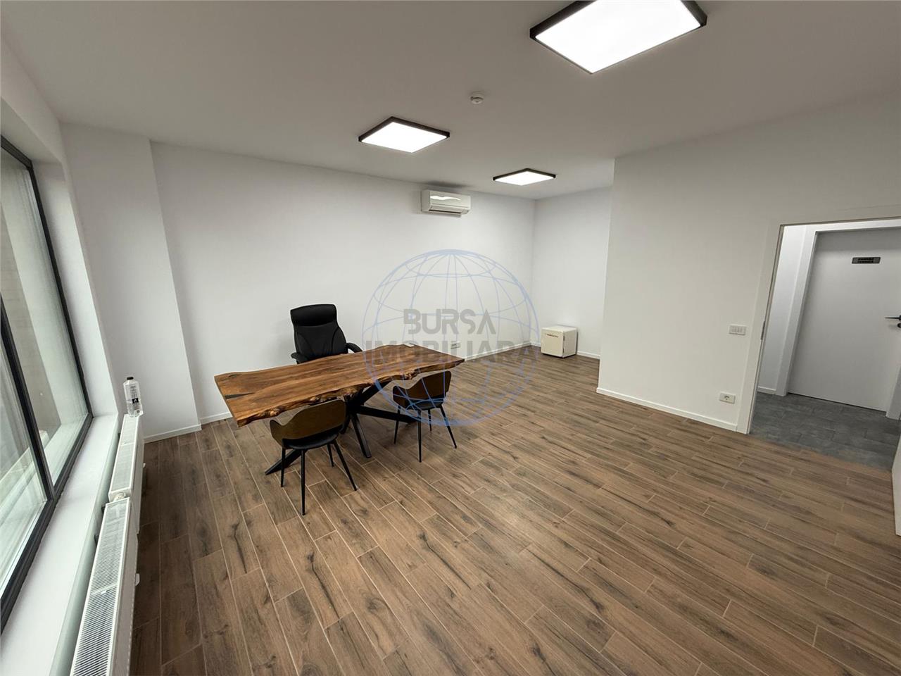 SPATIU BIROURI, CUZOA VODA