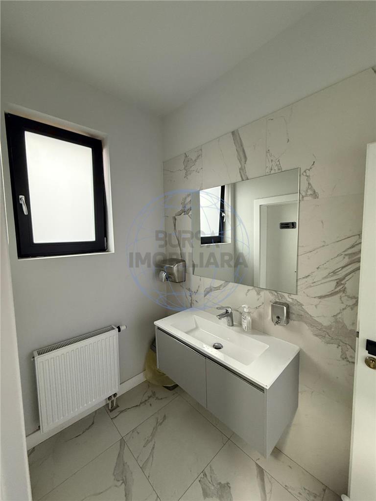 SPATIU BIROURI, CUZOA VODA