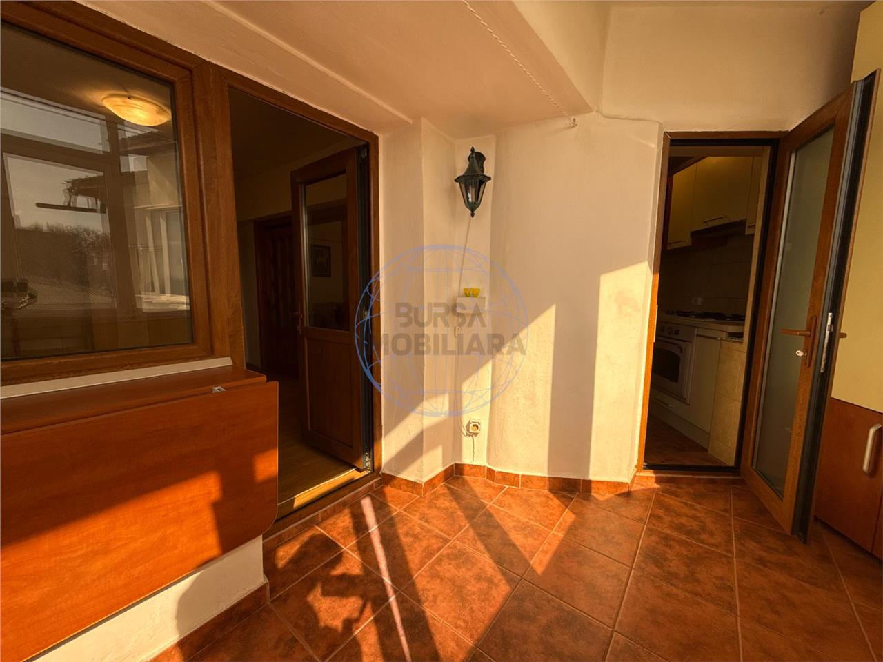 Garsoniera de vanzare