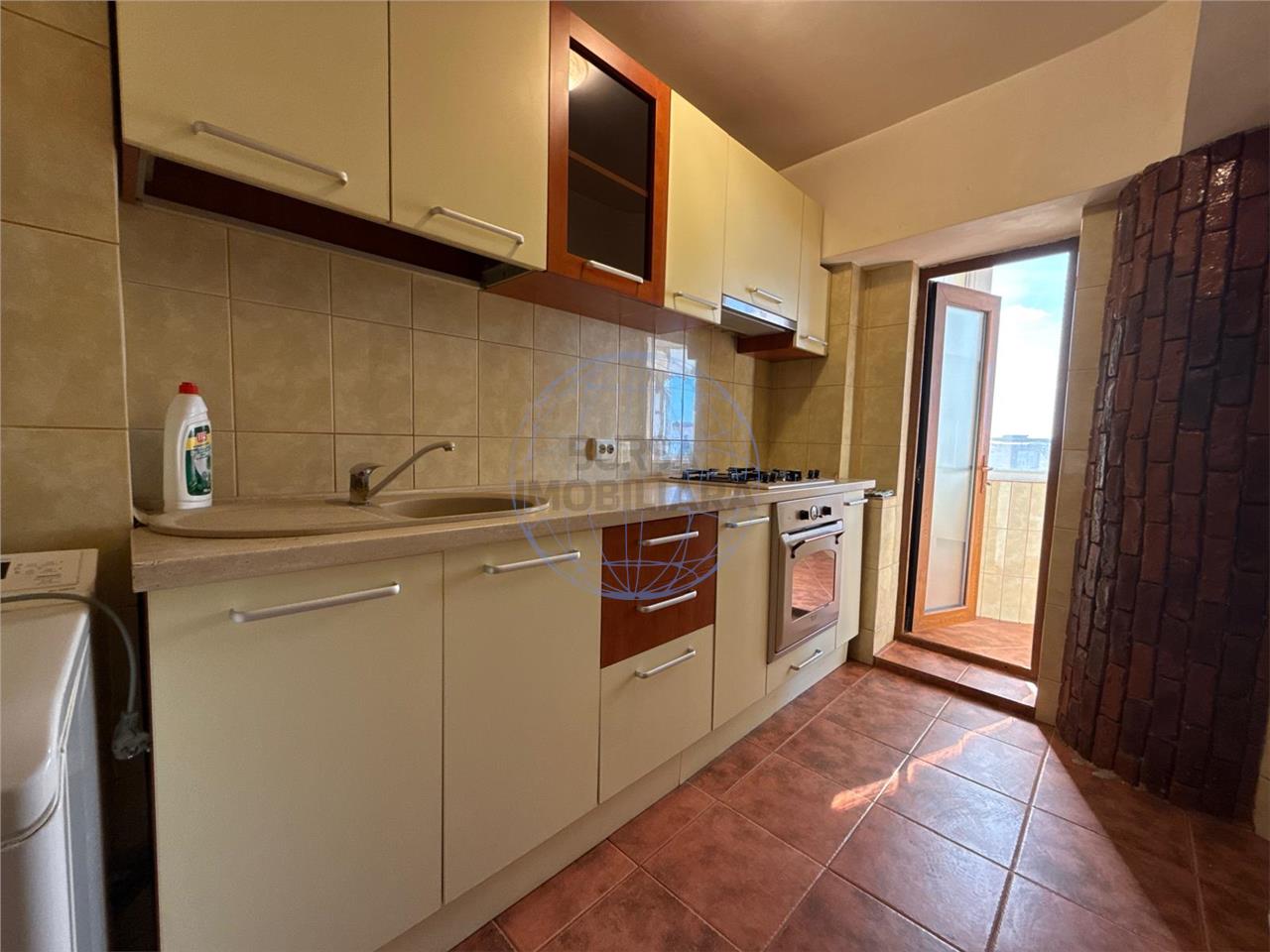 Garsoniera de vanzare