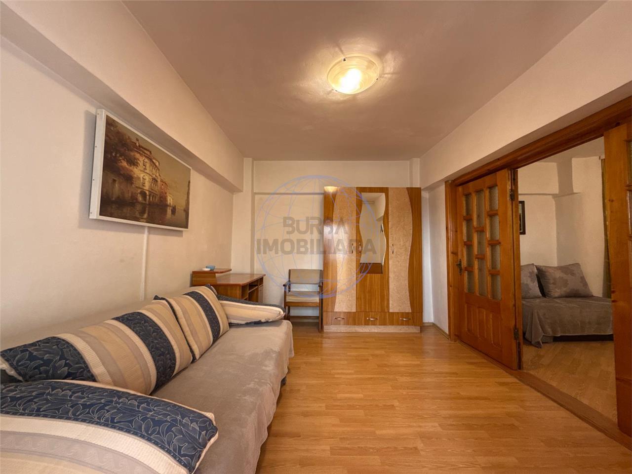 Garsoniera de vanzare