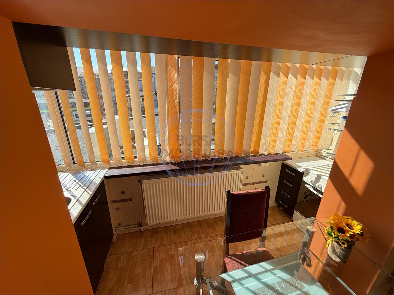 APARTAMENT 3 CAMERE, ETAJ 1, ZONA FINANTE