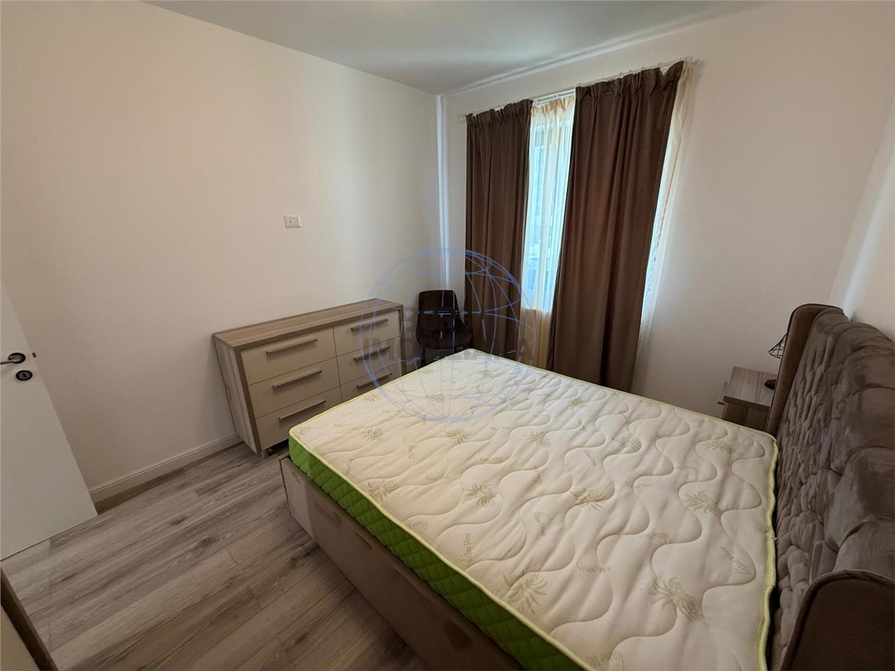 APARTAMENT 2 CAMERE, ETAJ 1, LOC DE PARCARE INCLUS
