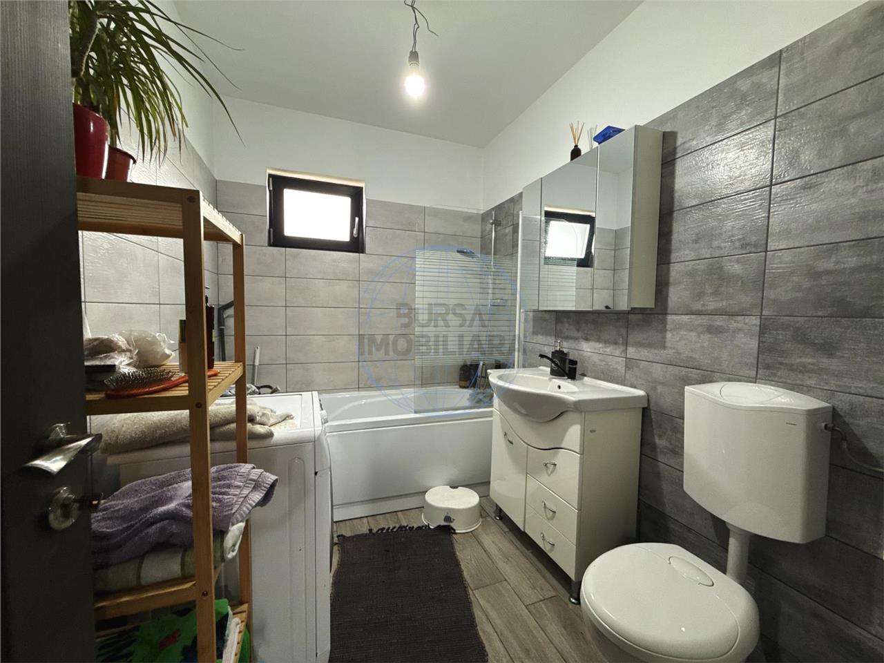CASA 3 CAMERE  MANDRESTI