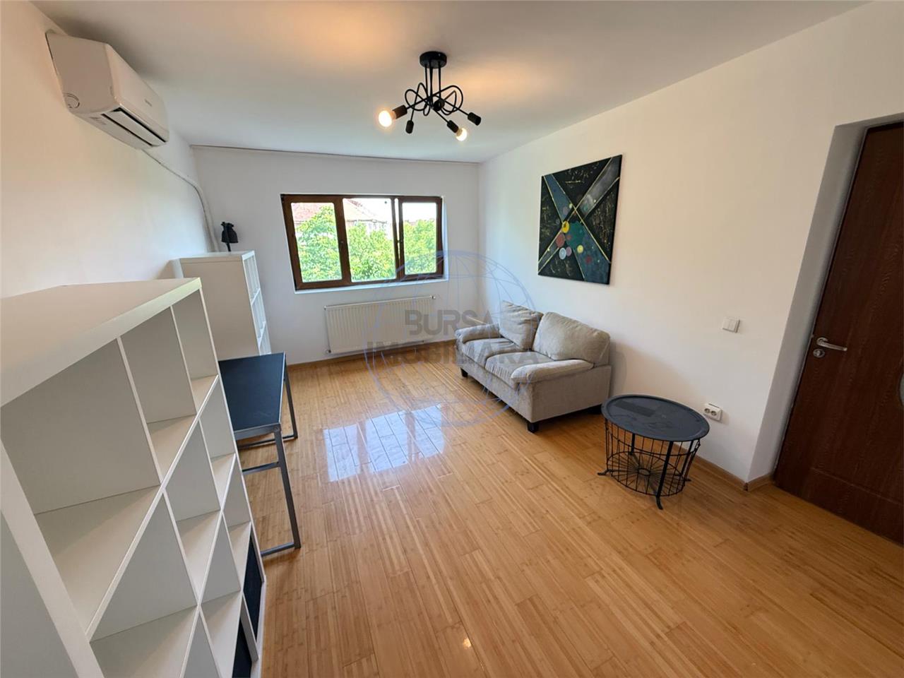 APARTAMENT 2 CAMERE, TRIBUNALUL VECHI