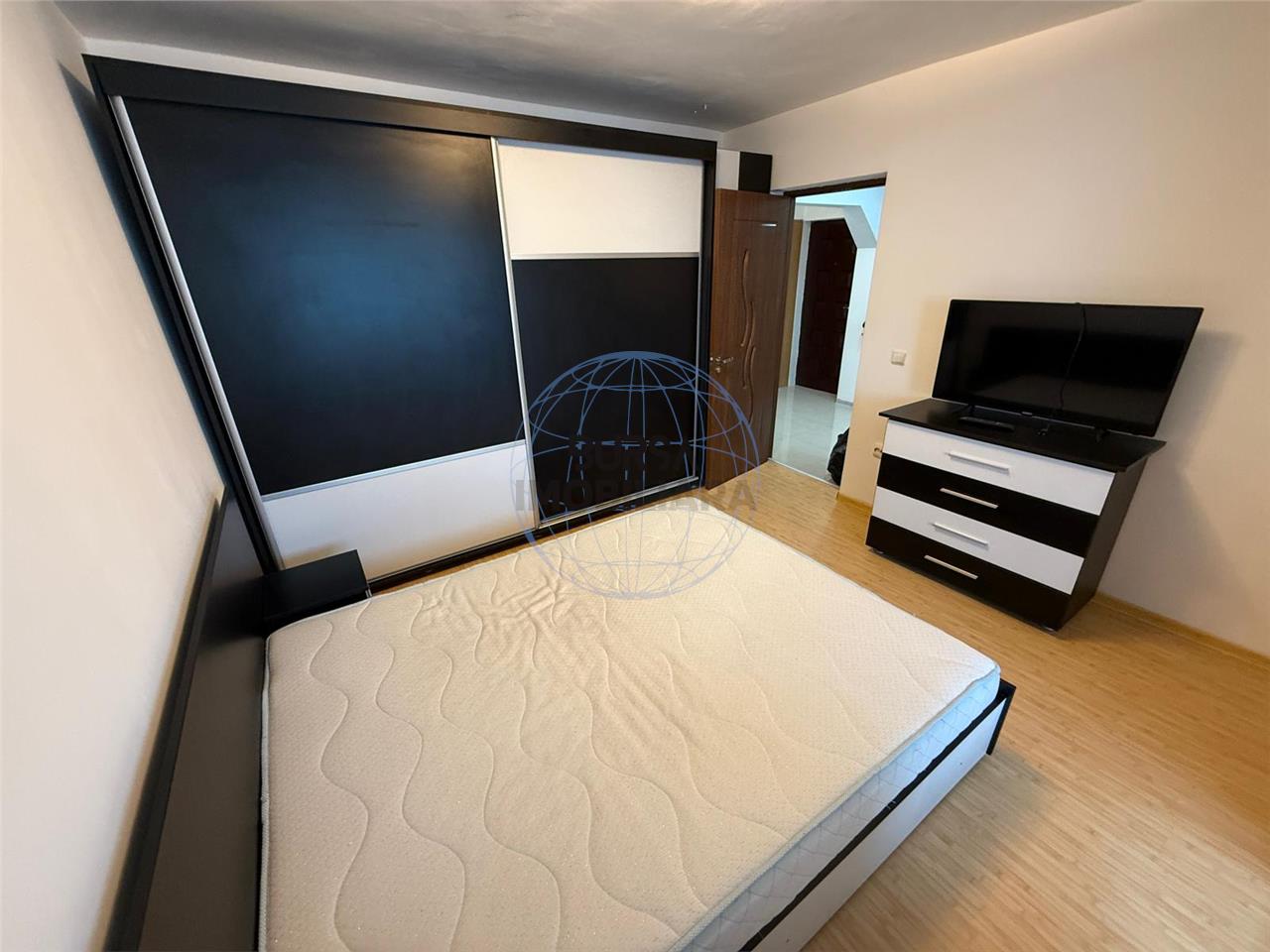 APARTAMENT 2 CAMERE, TRIBUNALUL VECHI