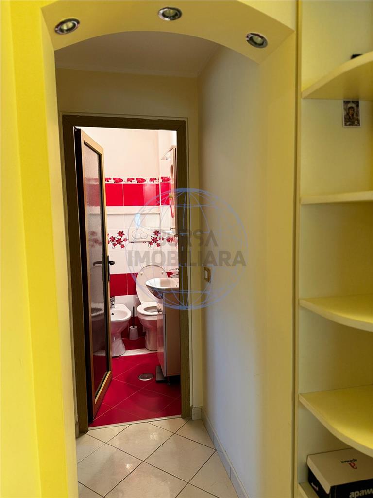 APARTAMENT DE VANZARE 4 CAMERE SUD 85MP