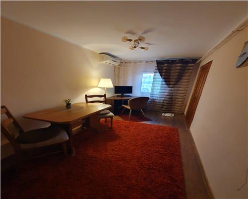 Apartament 2 camere, etaj 2, Primarie