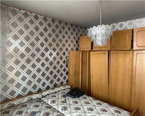 APARTAMENT 3 CAMERE TITAN