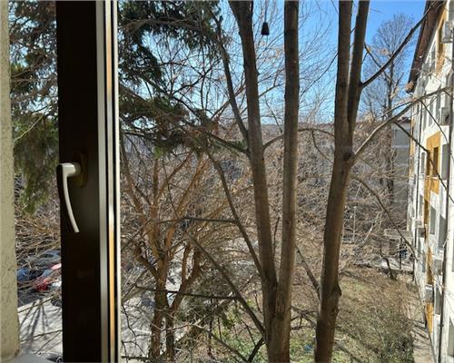 APARTAMENT 4 CAMERE, SECTOR 3, DRISTOR