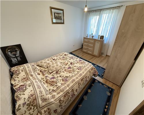 CASA / VILA  DE INCHIRIAT, CENTRU