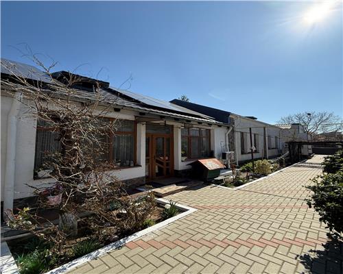 CASA/VILA DE VANZARE ZONA CENTRALA