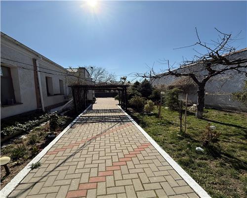 CASA/VILA DE VANZARE ZONA CENTRALA