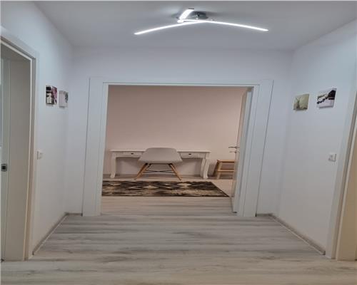 APARTAMENT 2 CAMERE,  HILS PALLADY