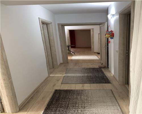 APARTAMENT 3 CAMERE, ETAJ 1, ULTRACENTRAL!
