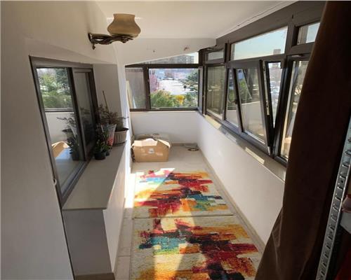 APARTAMENT 3 CAMERE, ETAJ 1, ULTRACENTRAL!