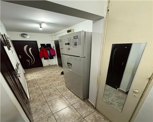 APARTAMENT 2 CAMERE, RAHOVA, LA 5 MIN DE STATIA DE TRANVAI