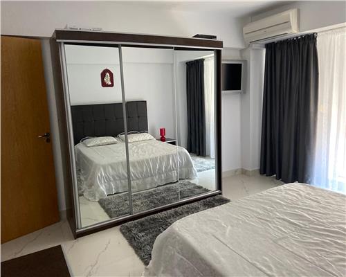 APARTAMENT 3 CAMERE BD UNIRII, PALATUL PARLAMENTULUI