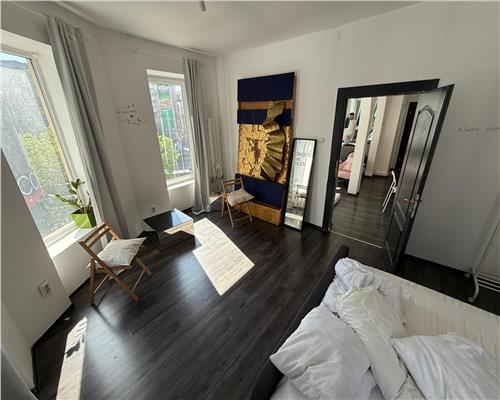 APARTAMENT DE INCHIRIAT ULTRACENTRAL DOAR PENTRU SPATIU COMERCIAL/BIROURI