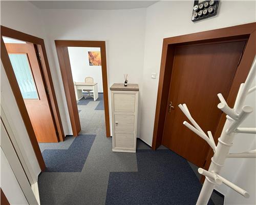 SPATIU BIROURI DE INCHIRIAT   COMPLET MOBILAT
