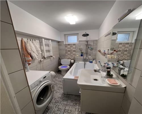 APARTAMENT 3 CAMERE PIATA UNIRII