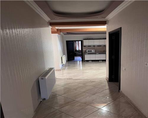 APARTAMENT  2 CAMERE, BERCENI, STR. CRISTEA RADICAN
