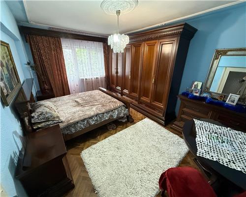 APARTAMENT 3 CAMERE, ETAJ 1,  STRADA LUPENI