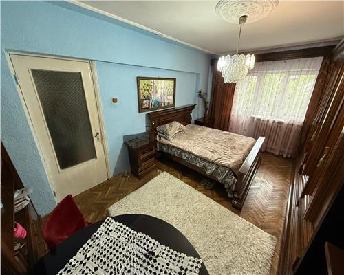 APARTAMENT 3 CAMERE, ETAJ 1,  STRADA LUPENI