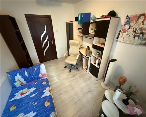 APARTAMENT 3 CAMERE, ETAJ 1,  STRADA LUPENI