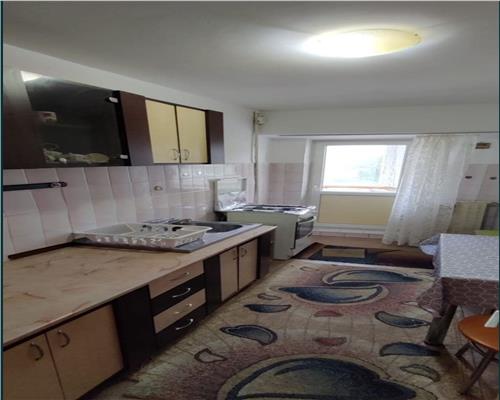 APARTAMENT 2 CAMERE, PIATA VICTORIEI