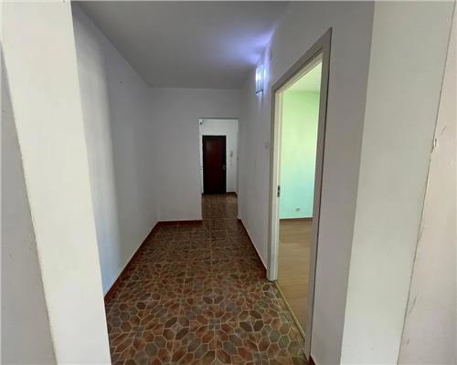 APARTAMENT 3 CAMERE, STR. TRAPEZULUI, BD THEODOR PALLADY